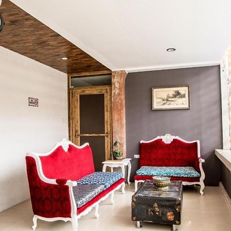 אולונגפו Hotel Avenija מראה חיצוני תמונה