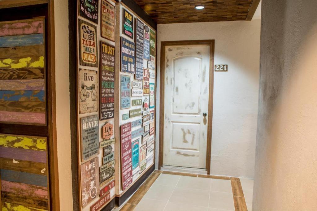 אולונגפו Hotel Avenija מראה חיצוני תמונה