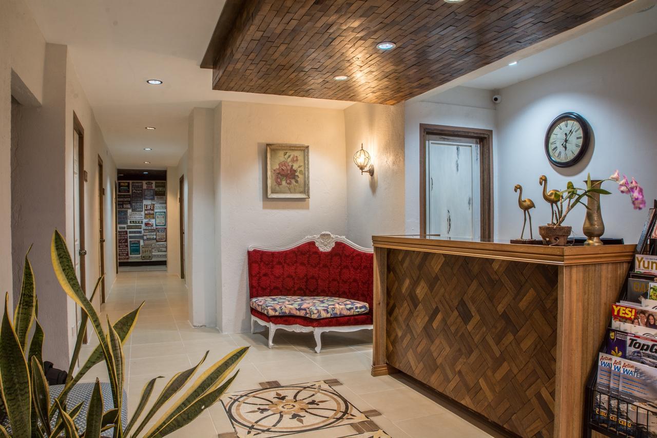 אולונגפו Hotel Avenija מראה חיצוני תמונה